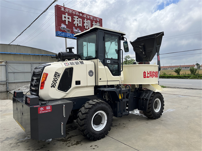 自上料混凝土搅拌车（全液压）